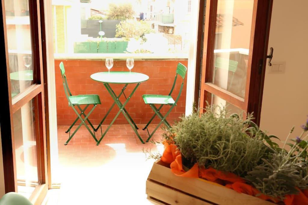 Cozy Coastal Gateway Leilighet Lido di Ostia Eksteriør bilde